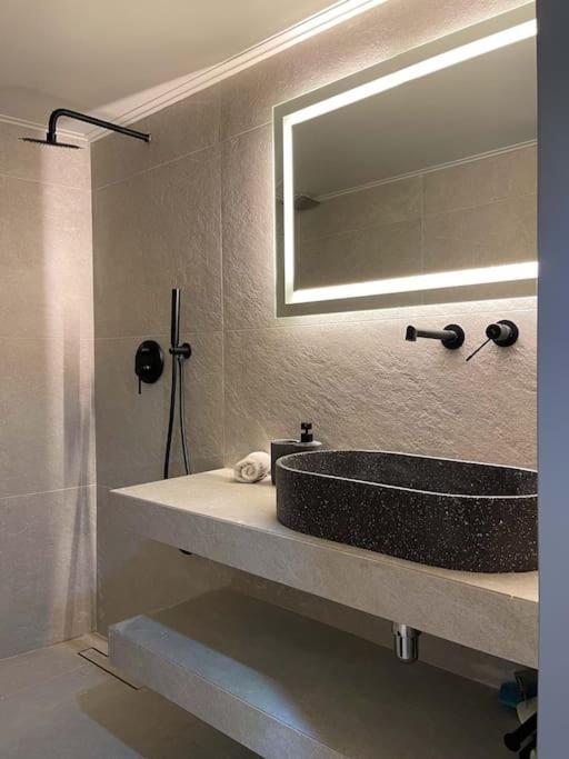 Acropolis Lux Apartment Афіни Екстер'єр фото