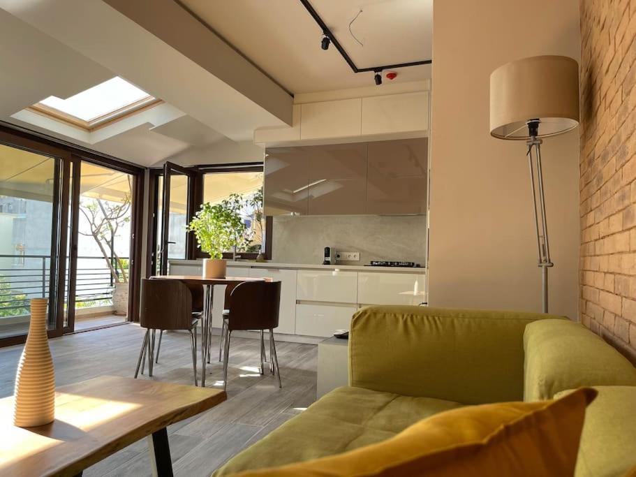 Acropolis Lux Apartment Афіни Екстер'єр фото