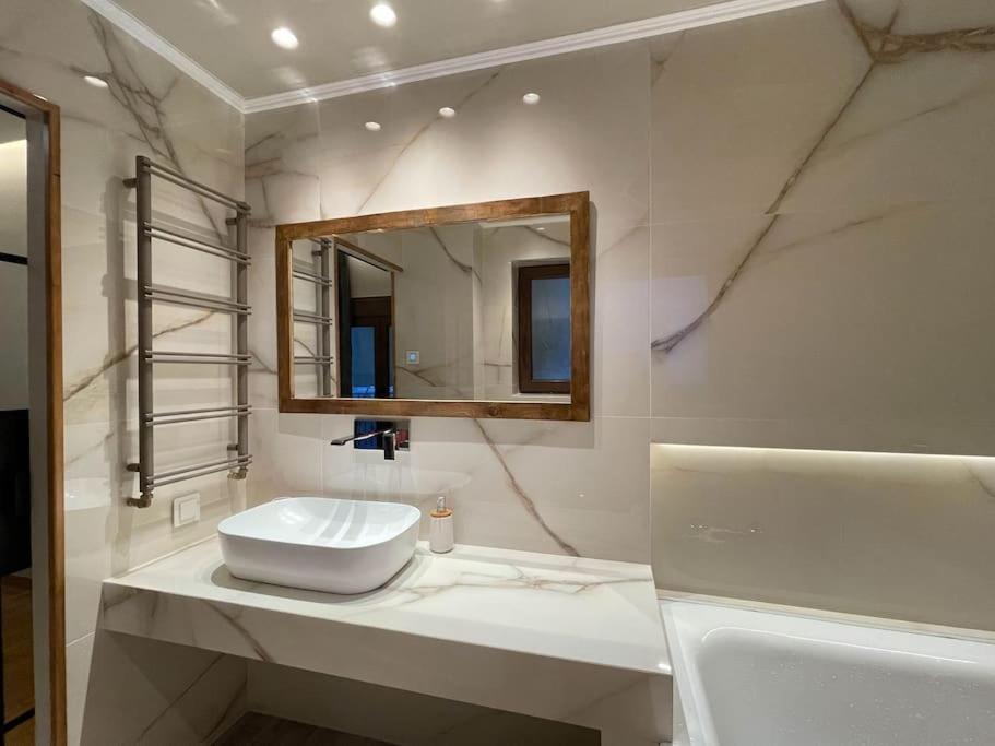 Acropolis Lux Apartment Афіни Екстер'єр фото