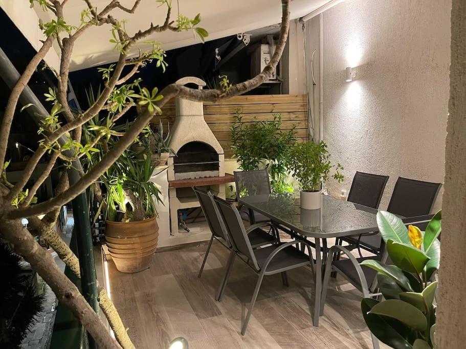 Acropolis Lux Apartment Афіни Екстер'єр фото